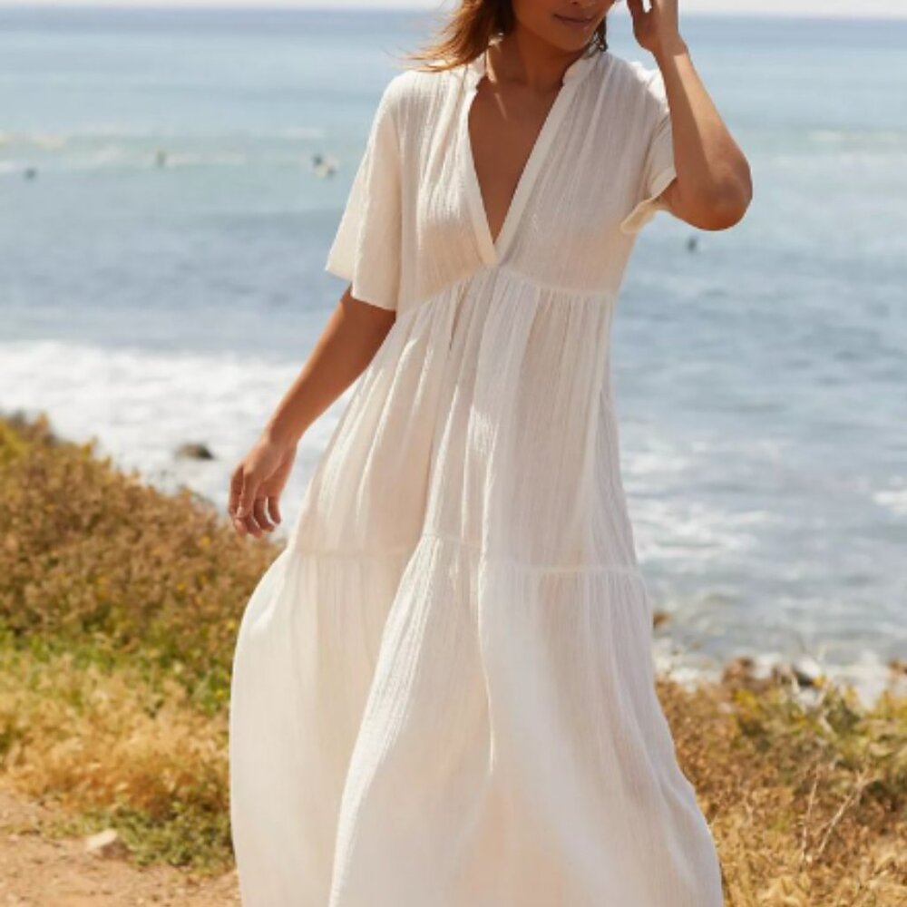 Anthropologie Kallie Flowy Maxi Dress